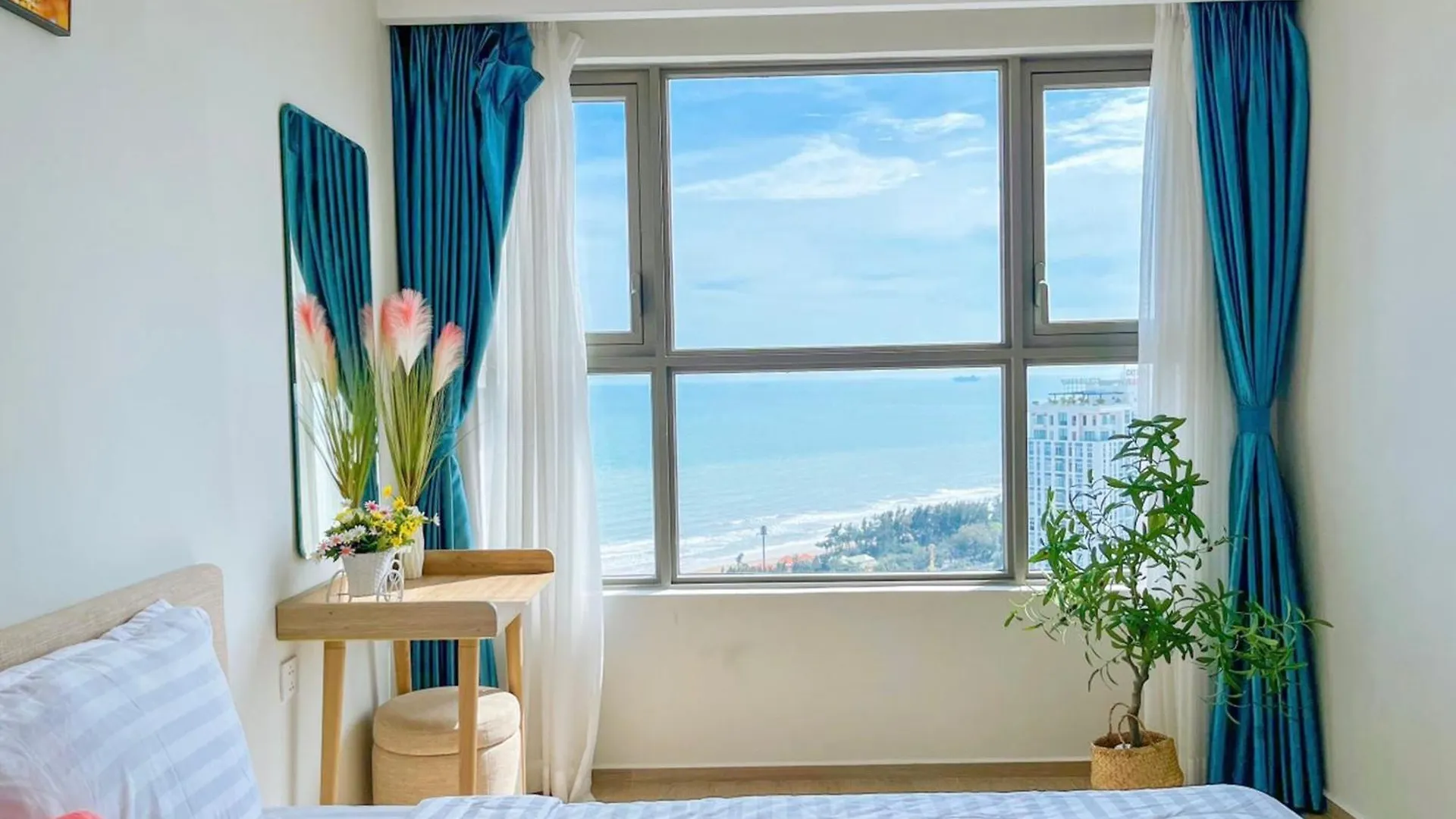 The Song Balcony Apartment Vung Tau